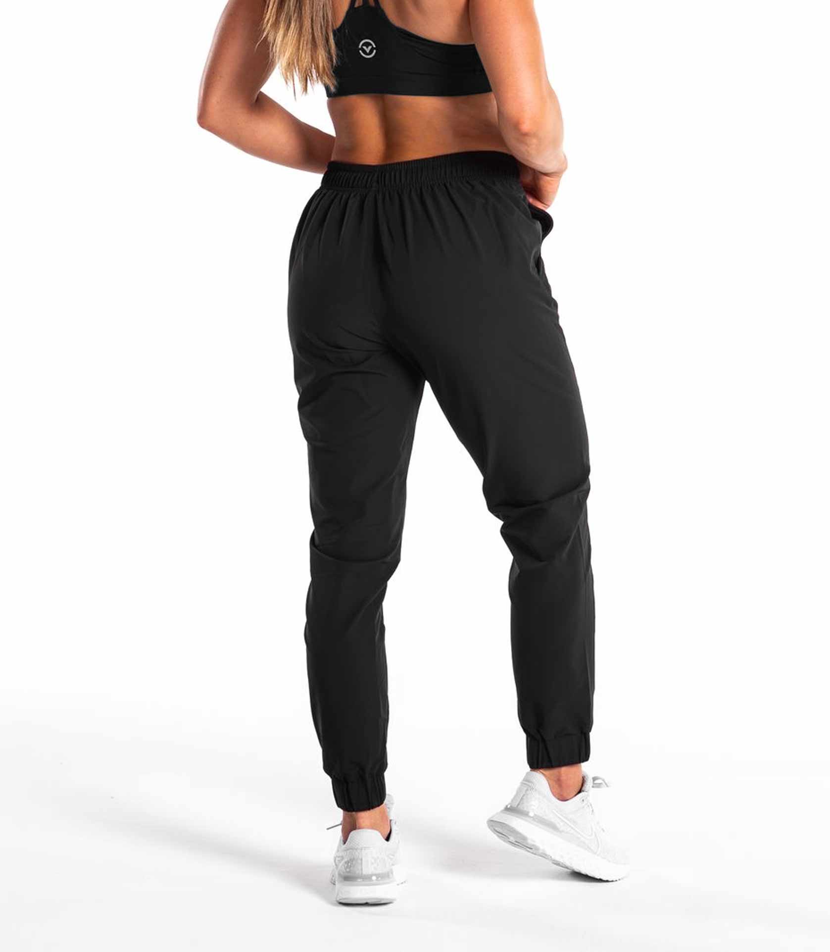 Nike training best sale bliss track pants